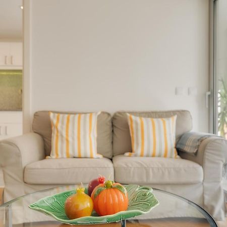 Casa Da Praca Apartments - By Casas Na Ilha Фуншал Екстериор снимка