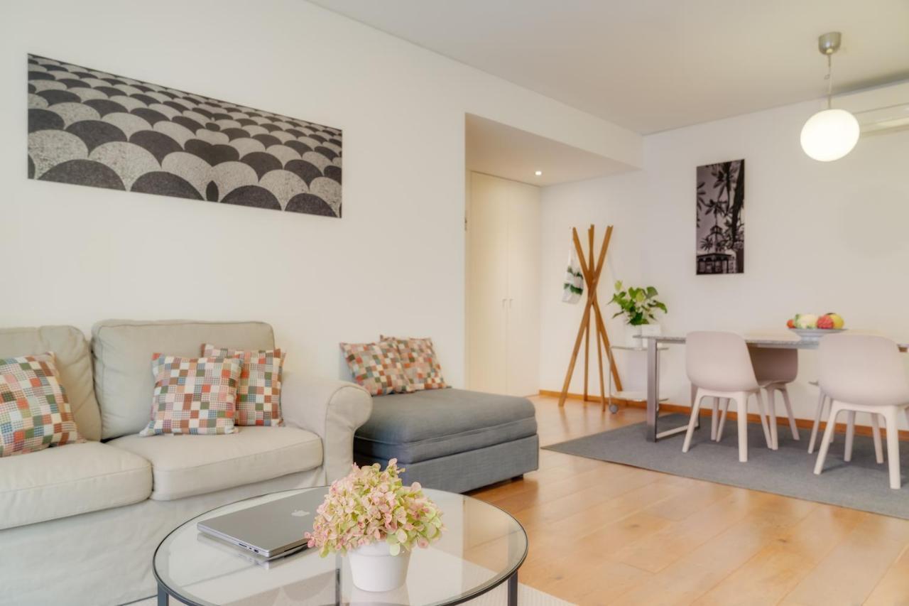 Casa Da Praca Apartments - By Casas Na Ilha Фуншал Екстериор снимка