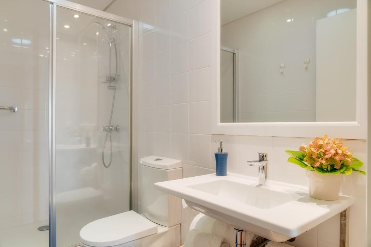 Casa Da Praca Apartments - By Casas Na Ilha Фуншал Екстериор снимка