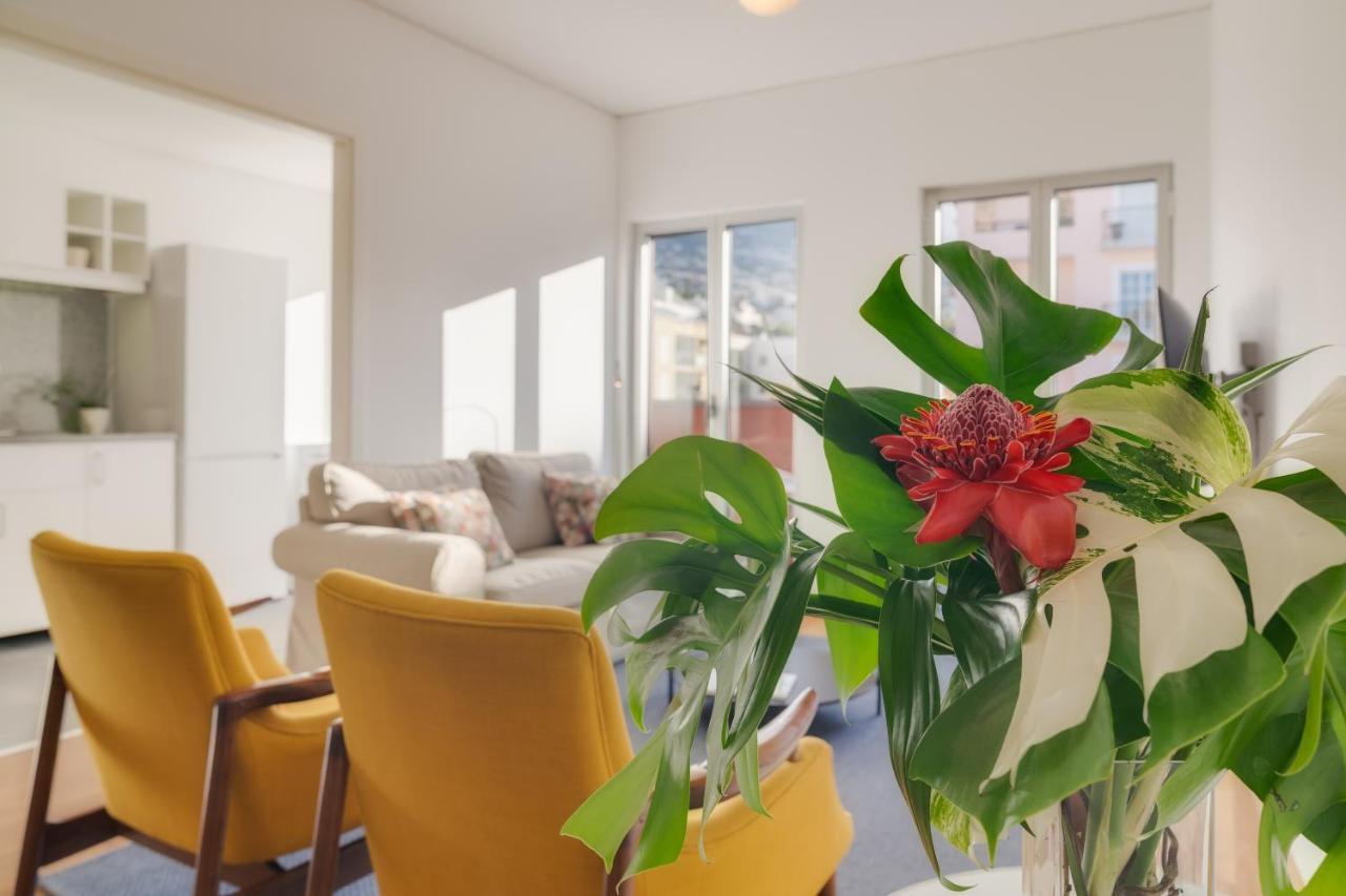 Casa Da Praca Apartments - By Casas Na Ilha Фуншал Екстериор снимка