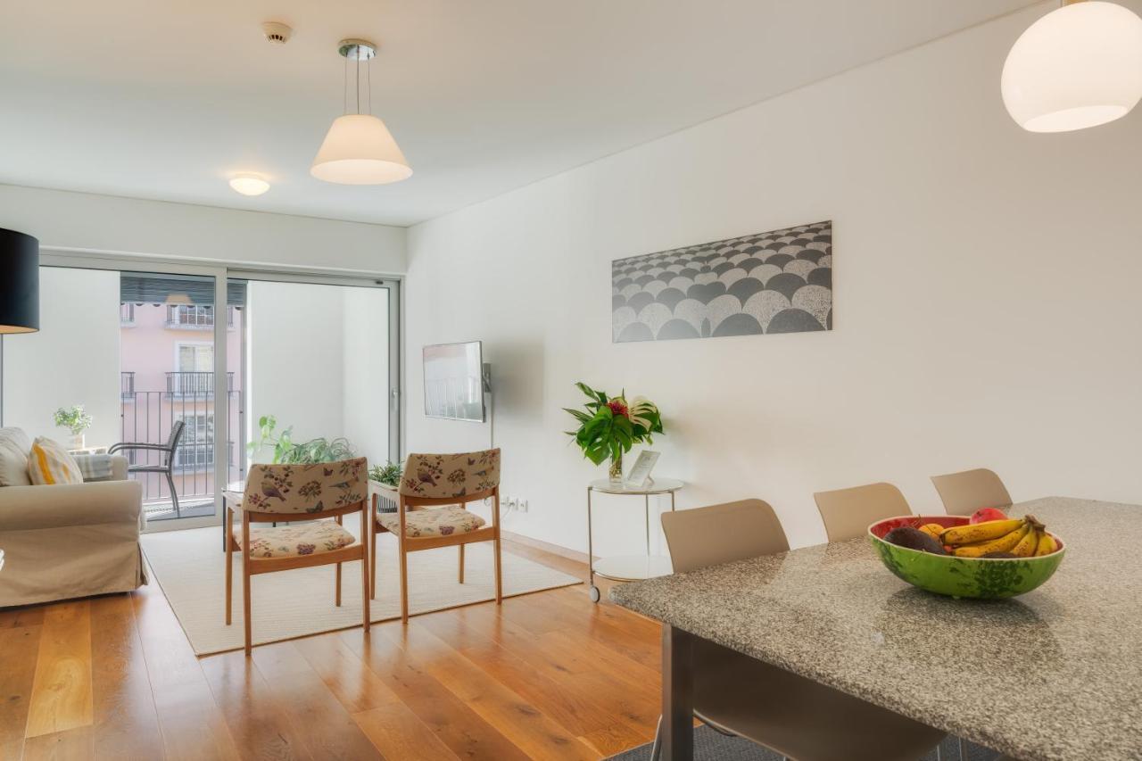 Casa Da Praca Apartments - By Casas Na Ilha Фуншал Екстериор снимка