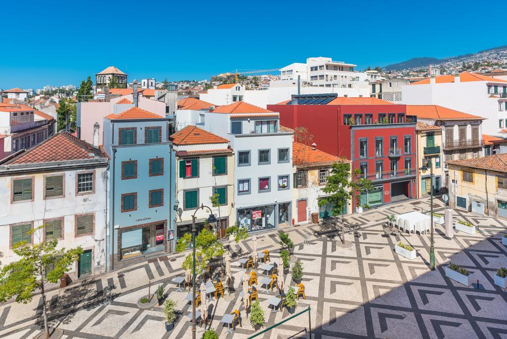 Casa Da Praca Apartments - By Casas Na Ilha Фуншал Екстериор снимка